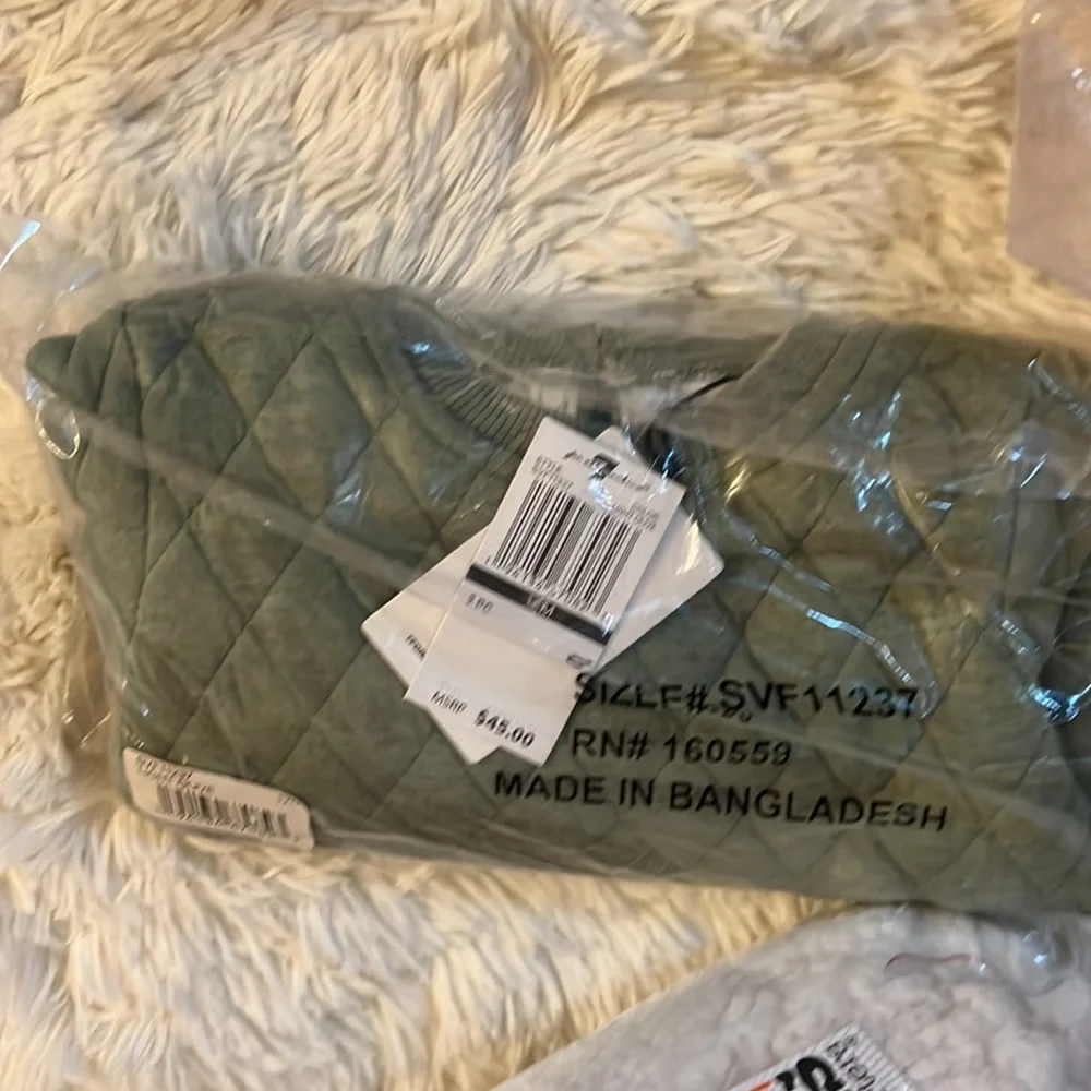 Baby girls 6pc bundle - Picture 5 of 6